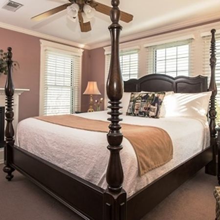 Steeles Tavern Manor Bed & Breakfast Raphine Ngoại thất bức ảnh